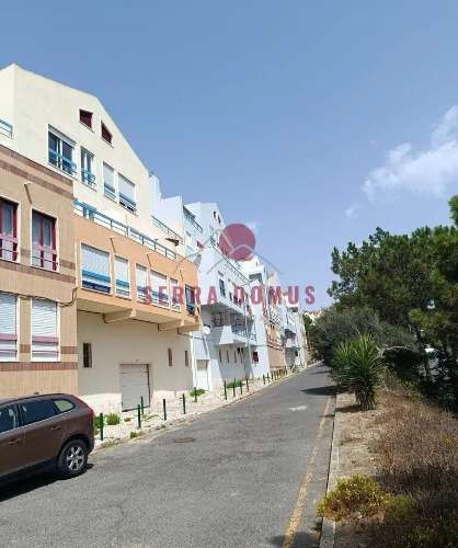 Apartamento T1  junto ao mar - Praia do Magoito com lugar de estacionamento