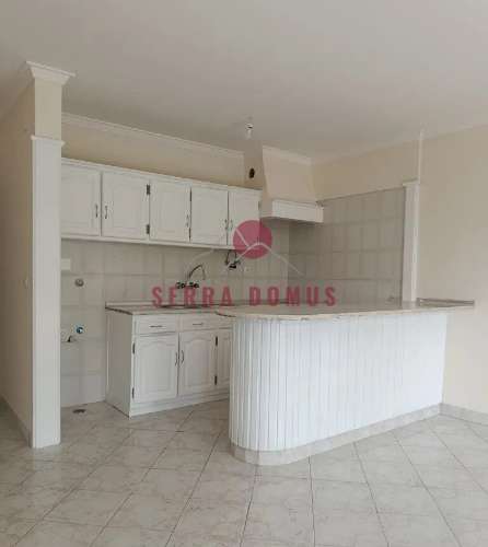 Apartamento T1  junto ao mar - Praia do Magoito com lugar de estacionamento