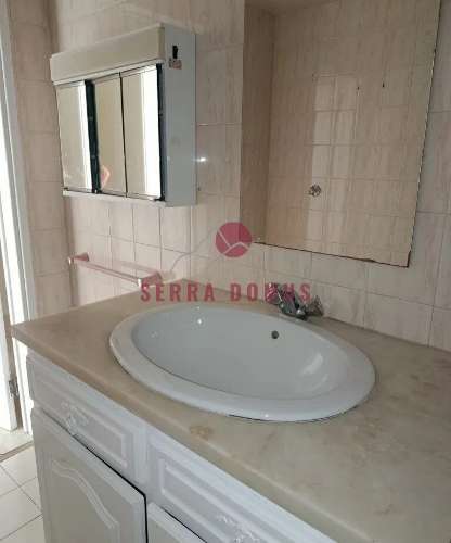 Apartamento T1  junto ao mar - Praia do Magoito com lugar de estacionamento