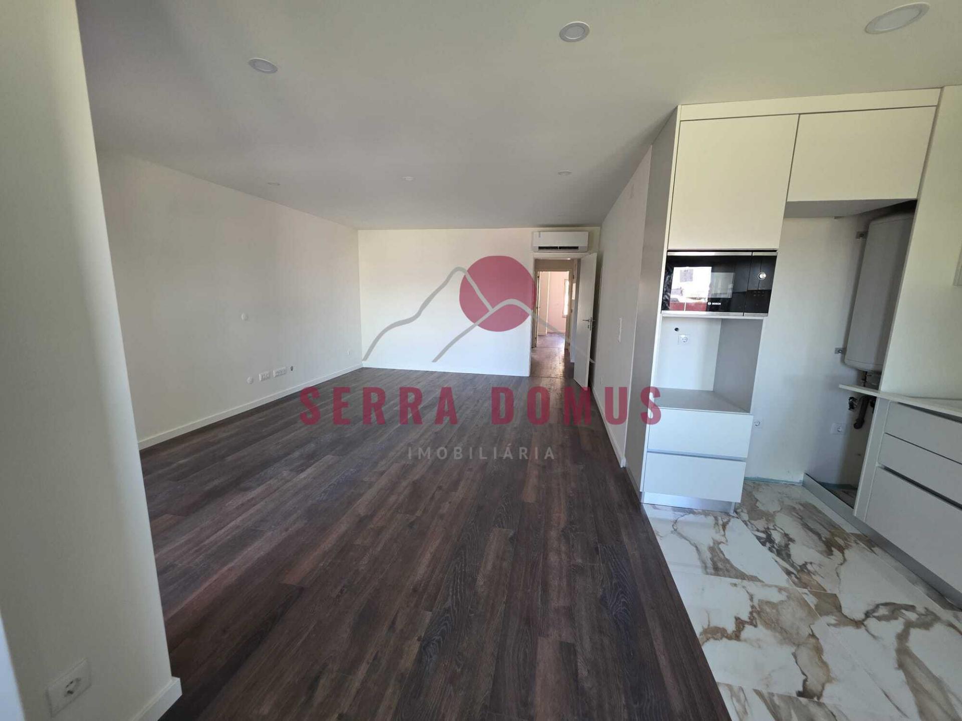 Apartamento T2 NOVO em  Mem Martins