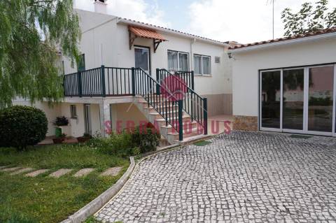 Moradia T 5 a cinco minutos de Torres Vedras