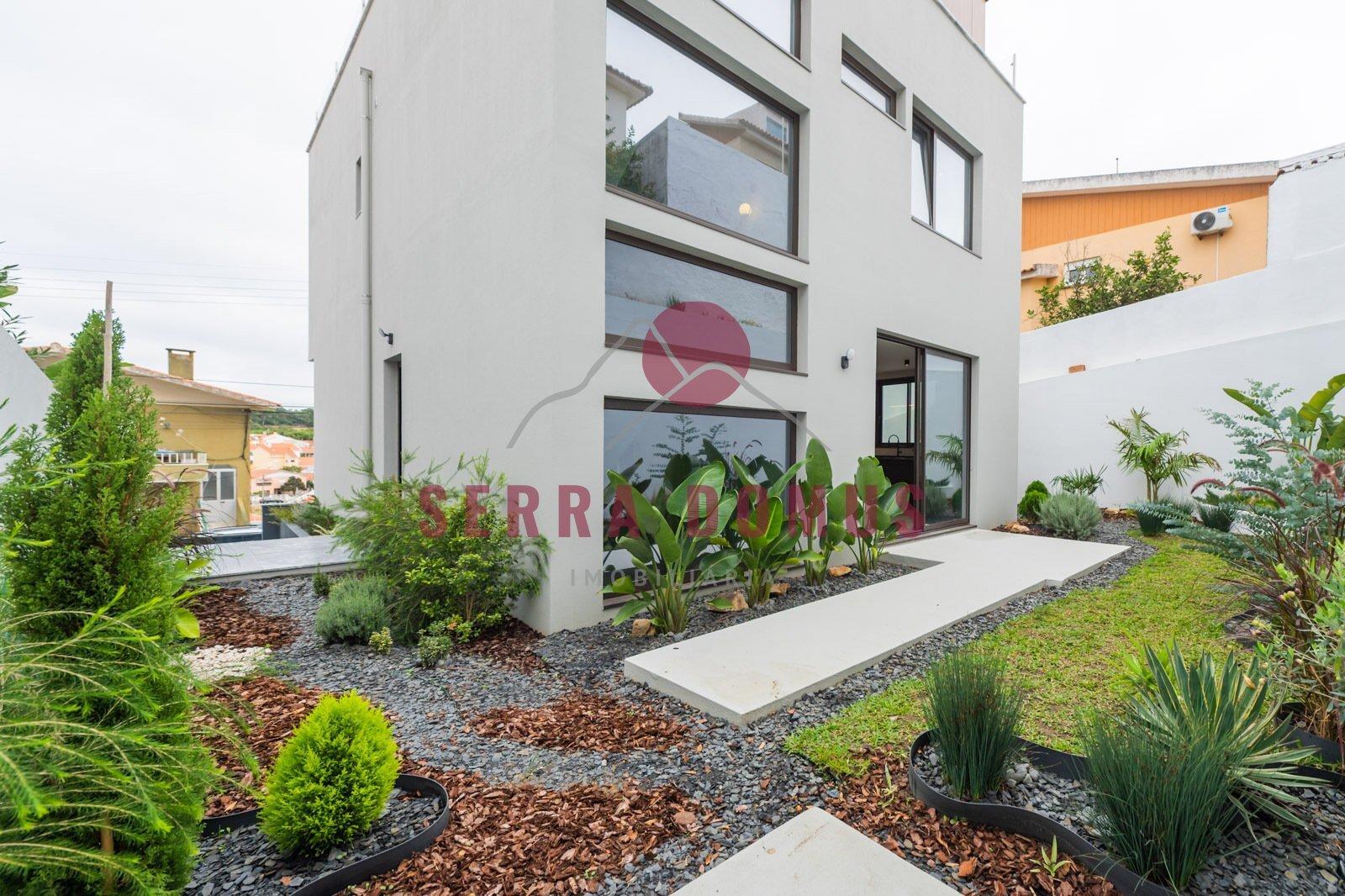 Moradia T3  de Luxo na Amoreira, Cascais