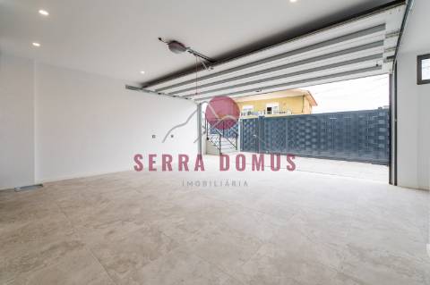 Moradia T3  de Luxo na Amoreira, Cascais