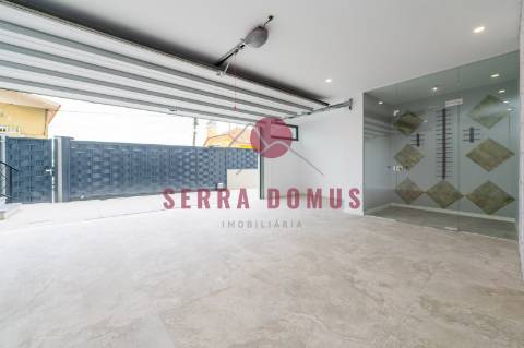 Moradia T3  de Luxo na Amoreira, Cascais