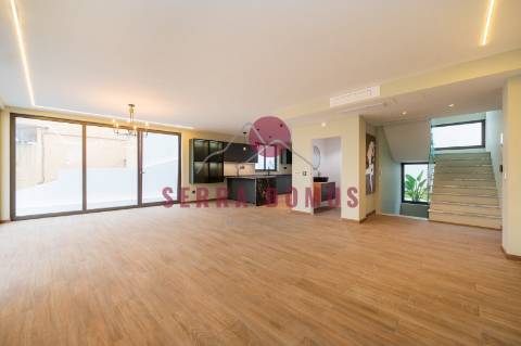 Moradia T3  de Luxo na Amoreira, Cascais