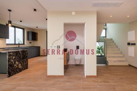 Moradia T3  de Luxo na Amoreira, Cascais