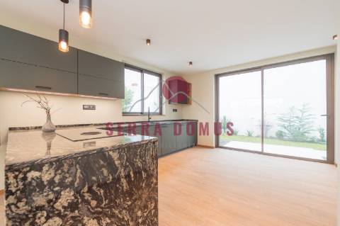 Moradia T3  de Luxo na Amoreira, Cascais