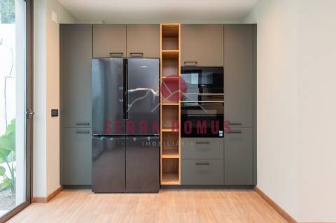 Moradia T3  de Luxo na Amoreira, Cascais