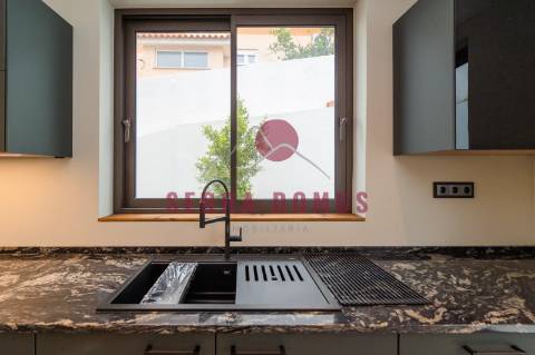 Moradia T3  de Luxo na Amoreira, Cascais