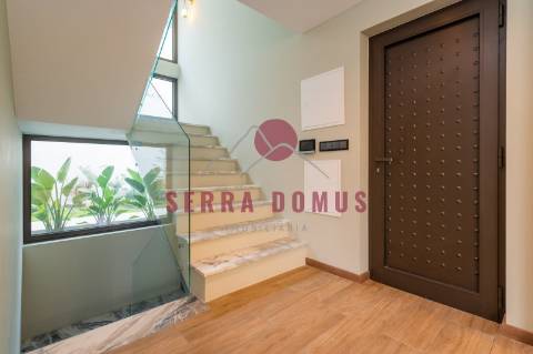 Moradia T3  de Luxo na Amoreira, Cascais