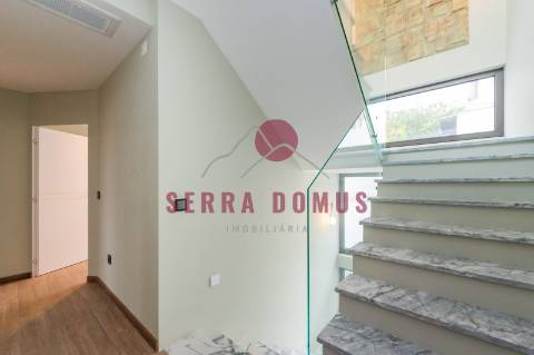 Moradia T3  de Luxo na Amoreira, Cascais