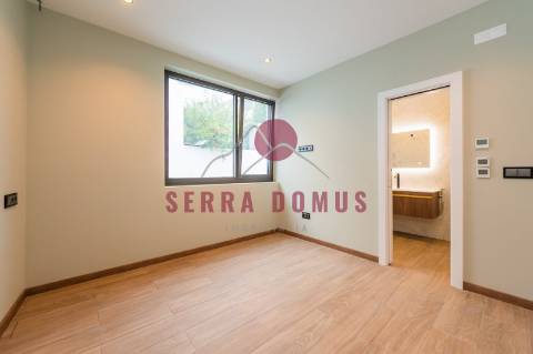 Moradia T3  de Luxo na Amoreira, Cascais