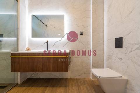 Moradia T3  de Luxo na Amoreira, Cascais