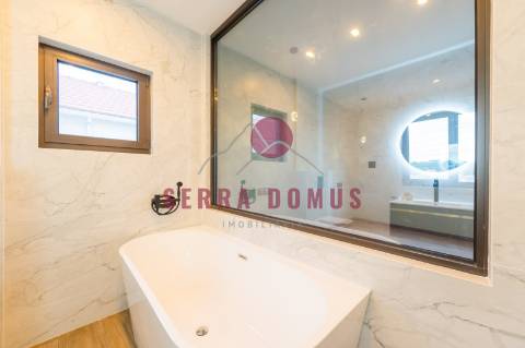 Moradia T3  de Luxo na Amoreira, Cascais