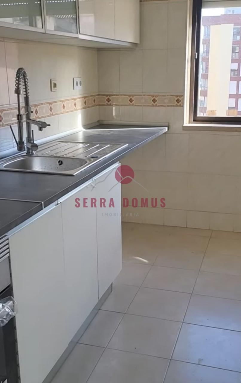 Apartamento T2 Tapada das Mercês