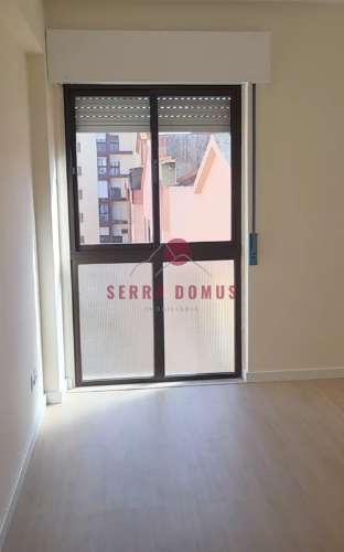 Apartamento T2 Tapada das Mercês