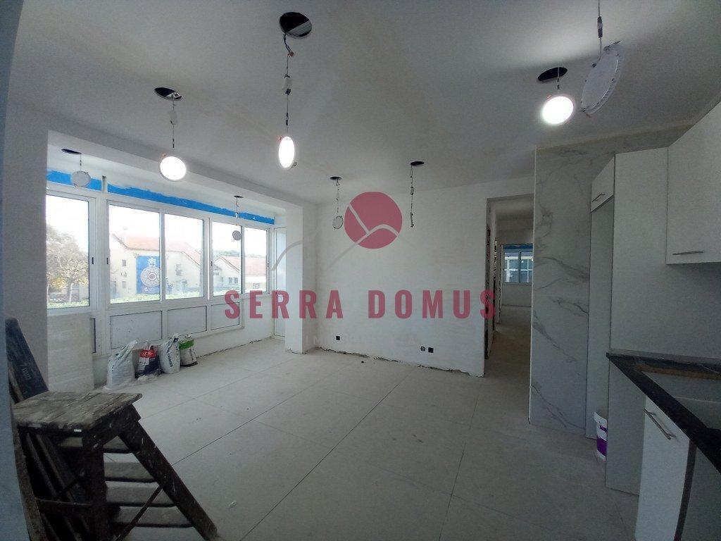 Magnífico Apartamento T4  no Laranjeiro