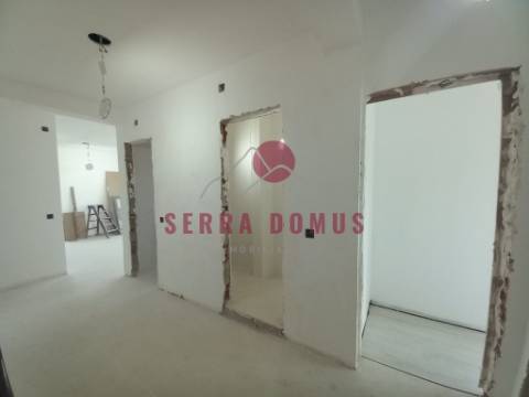 Magnífico Apartamento T4  no Laranjeiro