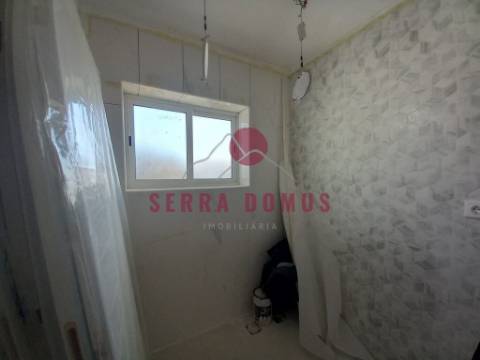 Magnífico Apartamento T4  no Laranjeiro