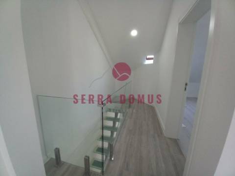 Apartamento  Duplex T3- Costa Caparica