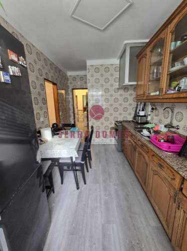 Apartamento T2 no centro de Mem Martins