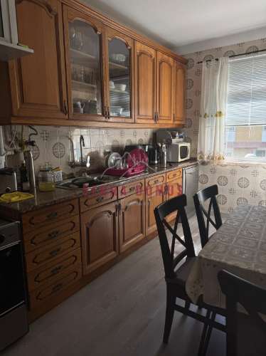 Apartamento T2 no centro de Mem Martins