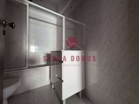 Apatamento T 2 a saida da Serra Das Minas