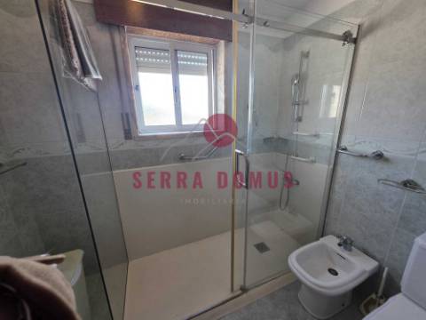 Apartamento T3 (Frente PSP de Rio de Mouro)