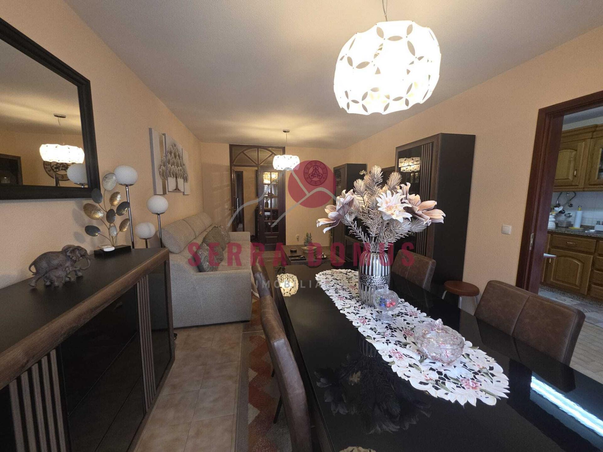 Apartamento T3 com 2 Casas de Banho na Lagoa em Faro