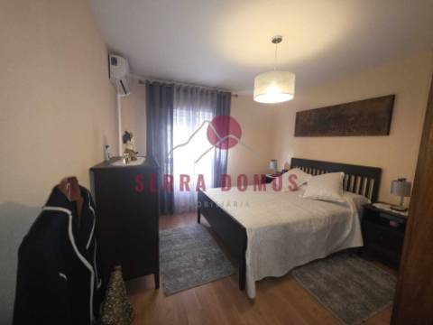 Apartamento T3 com 2 Casas de Banho na Lagoa em Faro