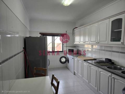 Excelente T2 Duplex com Terraço p/ ARRENDAMENTO em São Brás