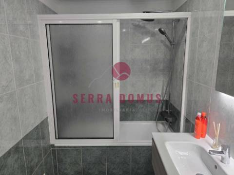 Excelente T2 Duplex com Terraço p/ ARRENDAMENTO em São Brás