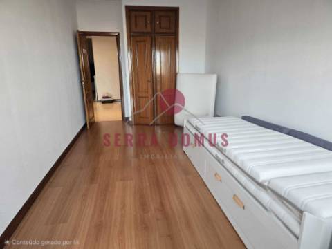 Excelente T2 Duplex com Terraço p/ ARRENDAMENTO em São Brás