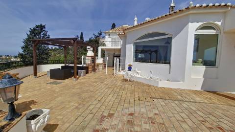 Moradia isolada T6 para venda em Cerro d'Águia, Albufeira