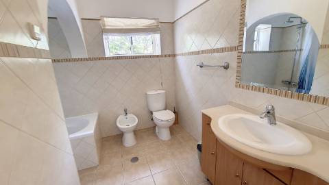 Moradia isolada T6 para venda em Cerro d'Águia, Albufeira