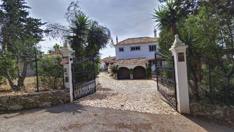 Moradia isolada T6 para venda em Cerro d'Águia, Albufeira