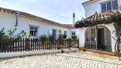 Moradia isolada T6 para venda em Cerro d'Águia, Albufeira