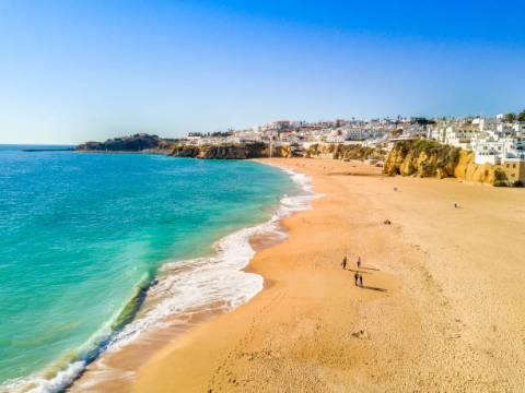 Restaurante localizado zona turística para venda em Albufeira , Santa Eulália