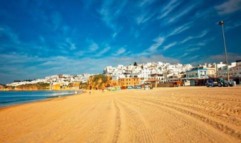 Restaurante localizado zona turística para venda em Albufeira , Santa Eulália