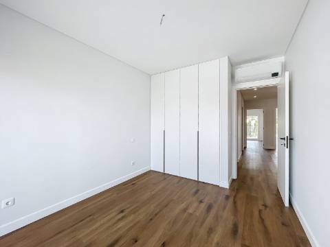 T3 com esplêndida vista mar e a 300 metros da praia em Albufeira