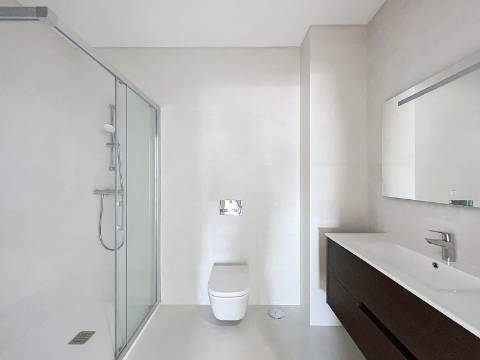 T3 com esplêndida vista mar e a 300 metros da praia em Albufeira