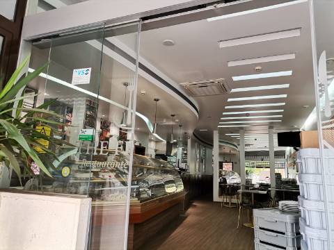 LOJA c/ Restaurante, Pastelaria c/Fábrica, Cafetaria, Equipada, Pronto a Funcionar