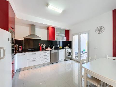 Moradia 3 quartos para venda em Albufeira e Olhos de Água