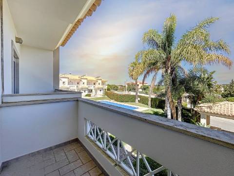 Moradia 3 quartos para venda em Albufeira e Olhos de Água