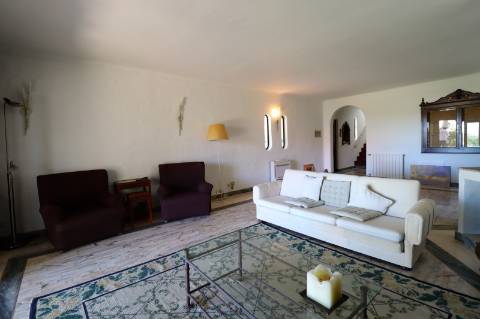 Moradia com 4+1 quartos para venda em Guia, Albufeira