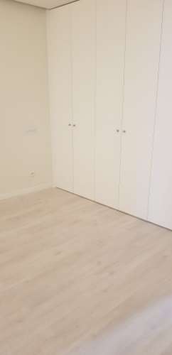 Esplendida Moradia V3 com vistas desafogadas em Ferragudo