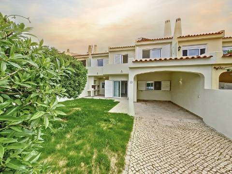 MORADIA COM 3 QUARTOS PARA VENDA EM ALBUFEIRA