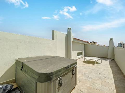 MORADIA COM 3 QUARTOS PARA VENDA EM ALBUFEIRA