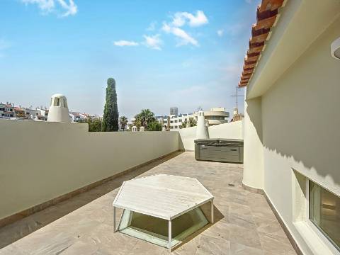 MORADIA COM 3 QUARTOS PARA VENDA EM ALBUFEIRA