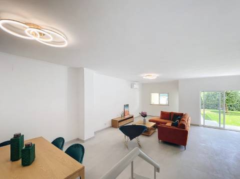 MORADIA COM 3 QUARTOS PARA VENDA EM ALBUFEIRA